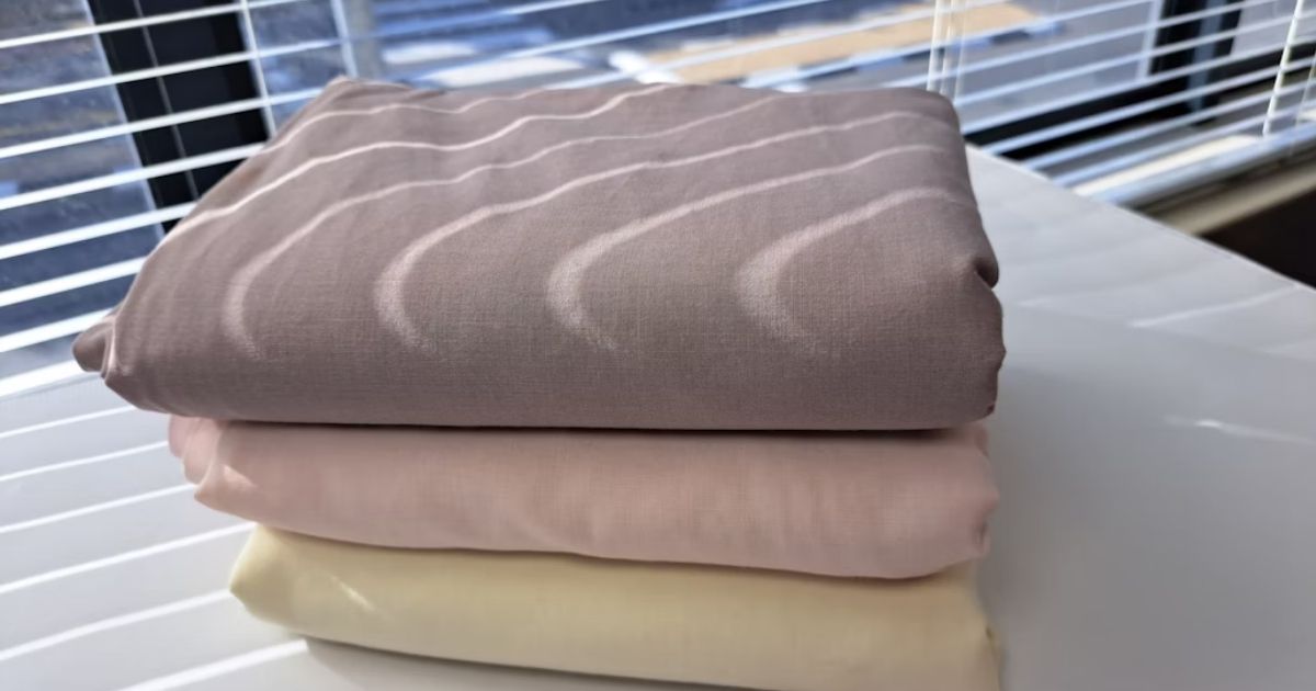 Portable Heated Blankets for Ultimate Travel Comfort in 2025